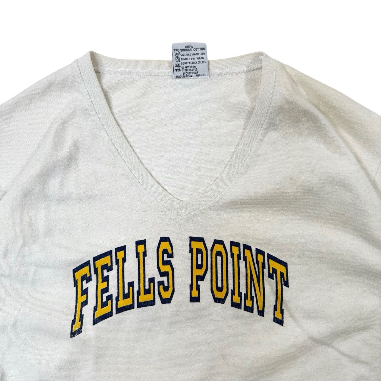 Vintage Vintage 90s Made in USA Fells Point Cropped Graphic T Shirt Size US S / EU 44-46 / 1 - 2 Thumbnail