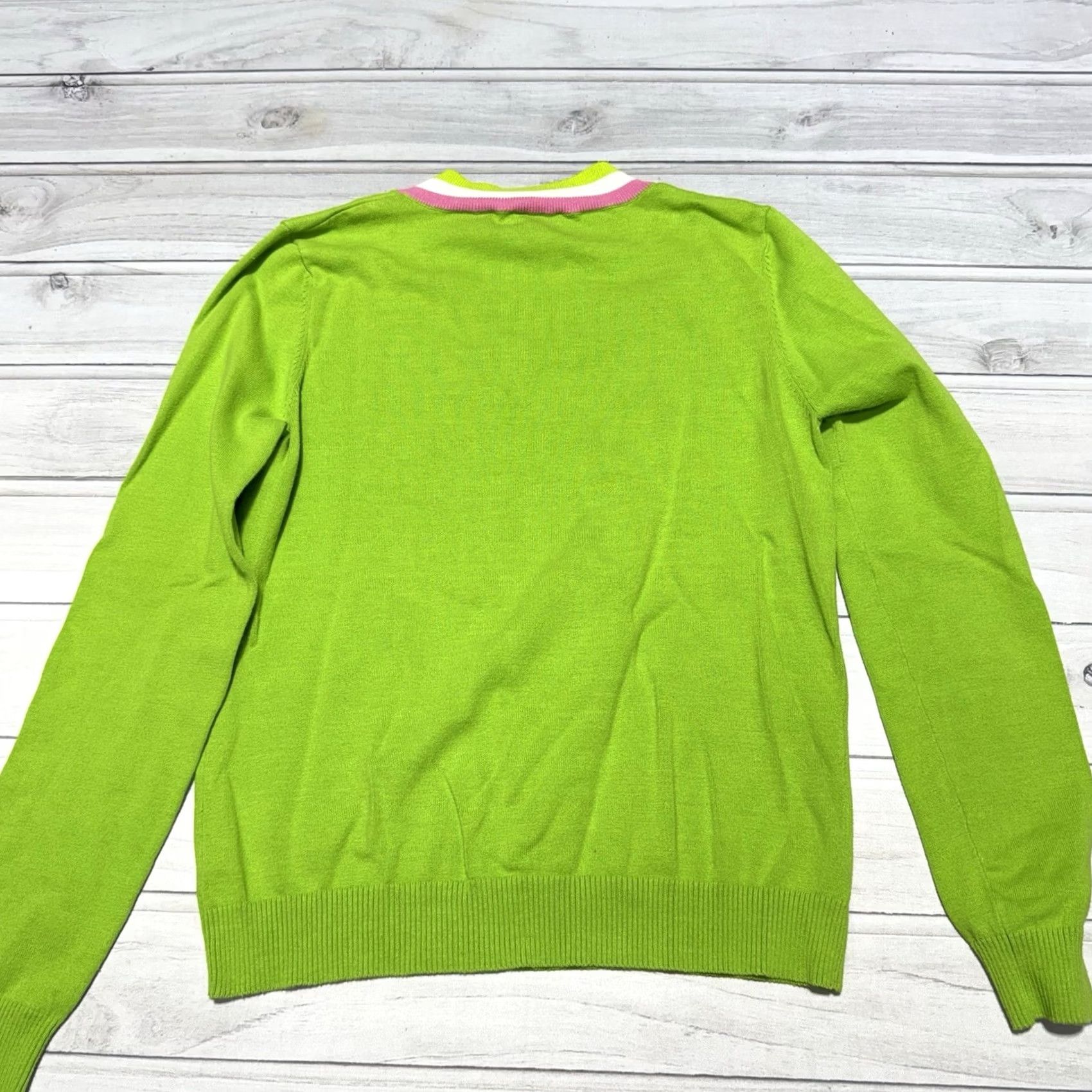 Lilly Pulitzer VINTAGE Lilly Pulitzer Sweater Womens M Green Pink V-Neck Logo Palm Beach Beach - Mens? Size M / US 6-8 / IT 42-44 - 3 Thumbnail