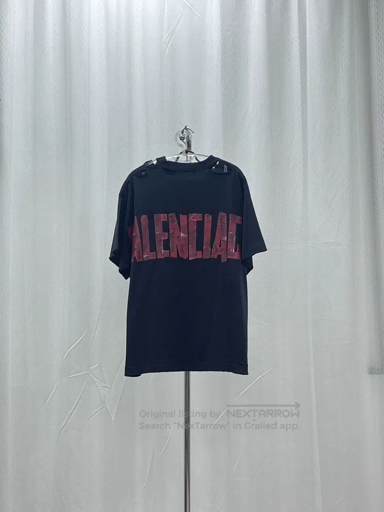 Balenciaga Balenciaga T-Shirt Size US S / EU 44-46 / 1 - 1 Thumbnail