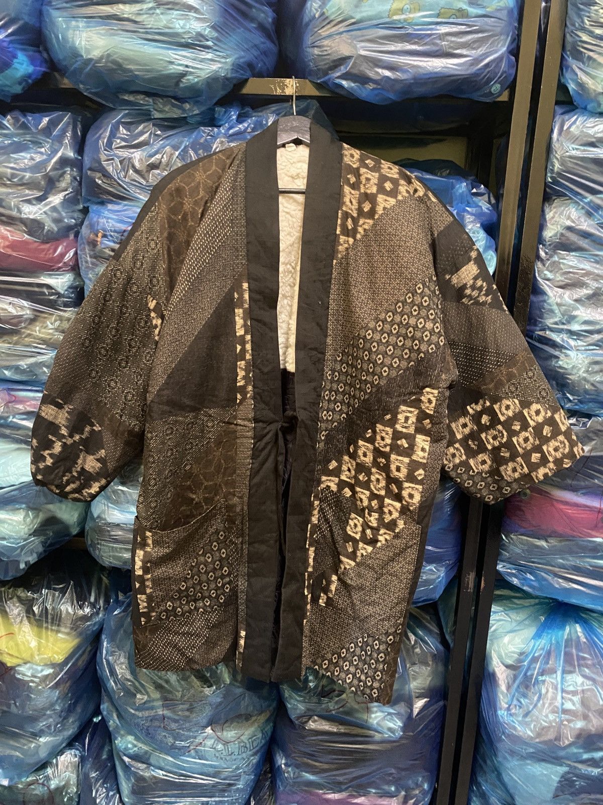 Japanese Brand × Vintage VINTAGE HANTEN KIMONO PATCHWORK DESIGN Size US M / EU 48-50 / 2 - 1 Thumbnail