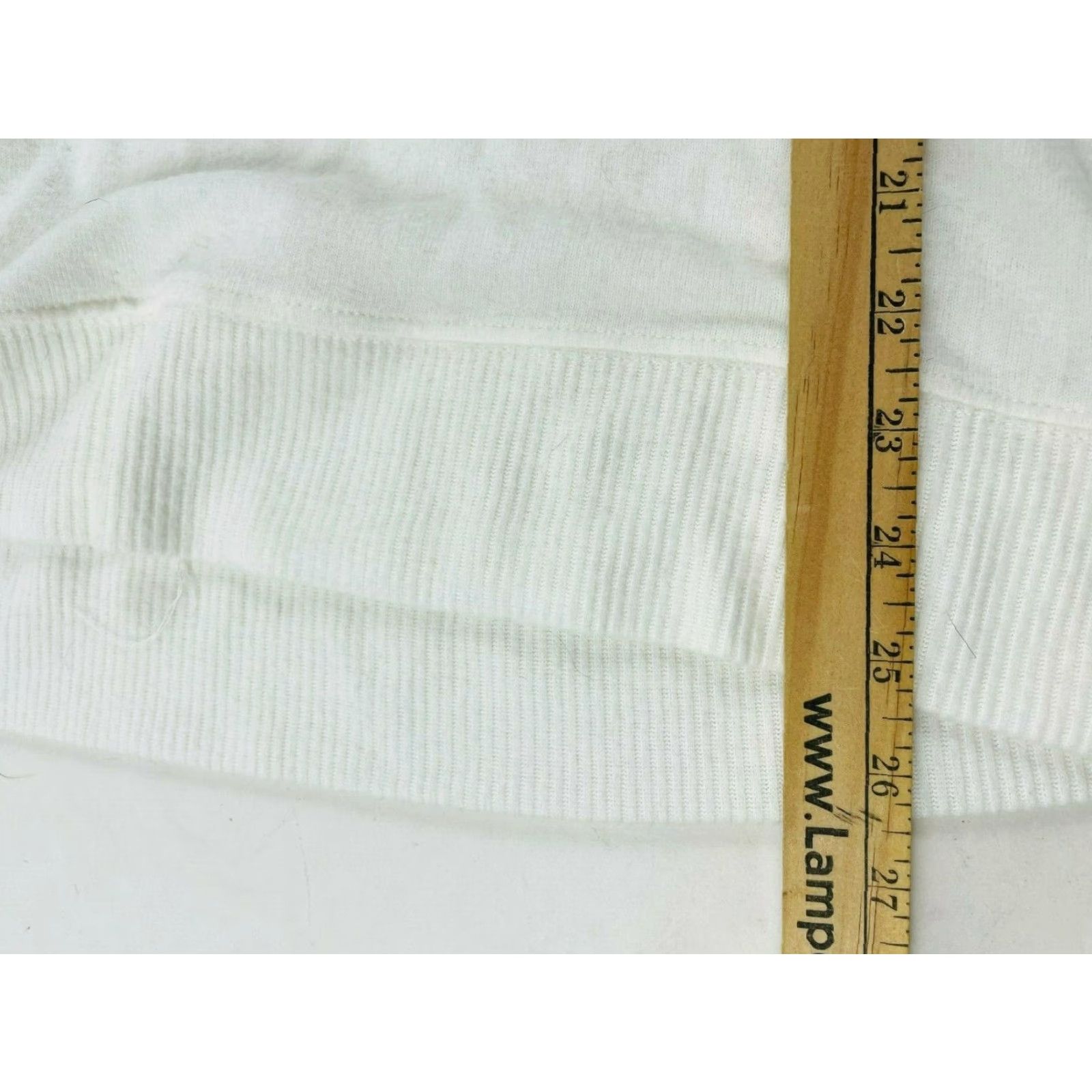 Vintage Everleigh Shirt Women’s Medium White Fleece V-Neck Long Sleeve Shirt Size M / US 6-8 / IT 42-44 - 4 Thumbnail