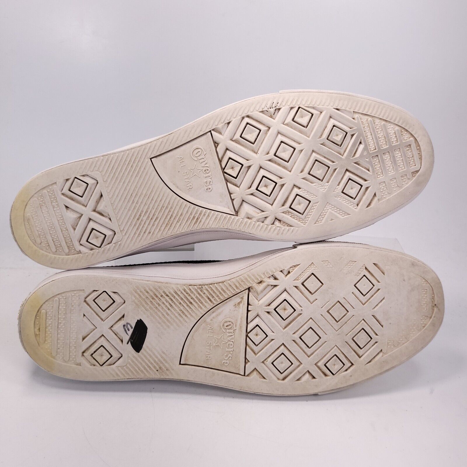 Converse Converse All Star Shoe Womens Size 12.5 Men 10.5 156736C Size US 12 / IT 42 - 7 Thumbnail