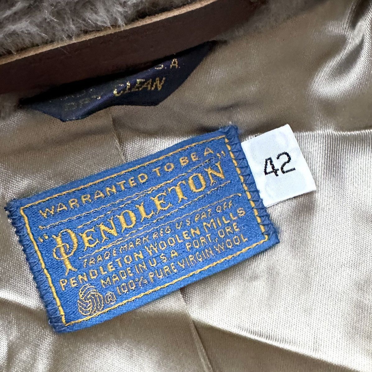 Pendleton Vtg Pendleton Virgin Wool Mid Length Coat Men's 42 Faux Fur Size US XL / EU 56 / 4 - 3 Thumbnail