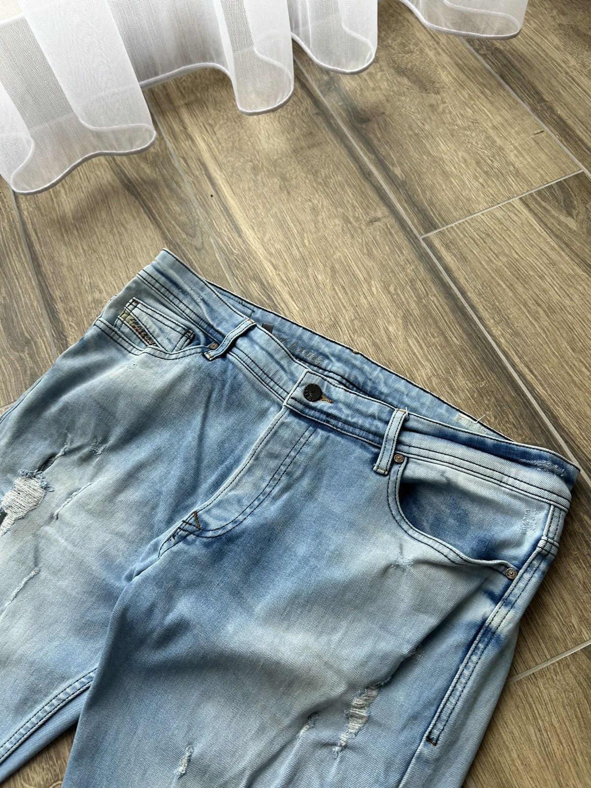 Diesel Black Gold Diesel light denim distressed jeans mens rare drip y2k Size US 36 / EU 52 - 3 Thumbnail