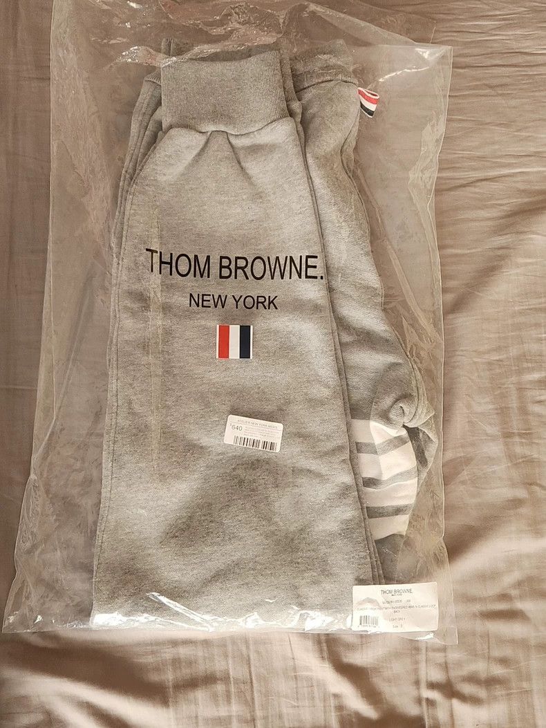 Other Thom Browne size3 Classic grey four-barrel trousers Size US 27 - 4 Thumbnail