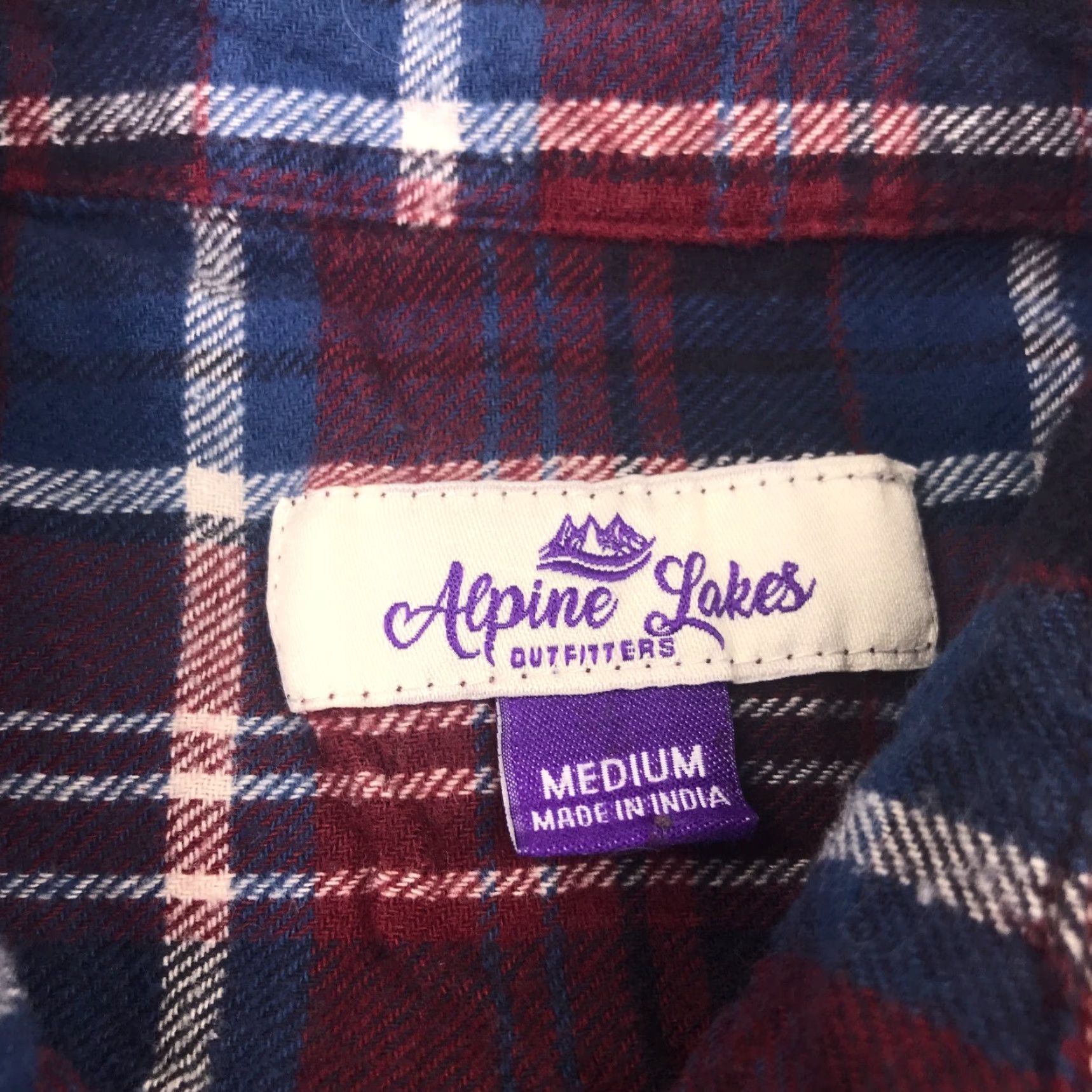 Vintage ALPINE LAKES Women's Button-Up Shirt Medium Red Plaid Cotton Flannel Long Sleeve Casual Size M / US 6-8 / IT 42-44 - 4 Thumbnail