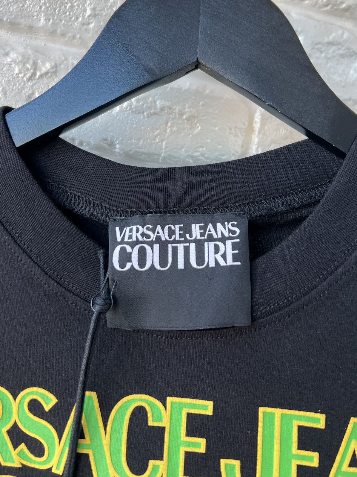 Versace Jeans Couture Versace Big Logo T-Shirt Tee Size M / US 6-8 / IT 42-44 - 4 Thumbnail
