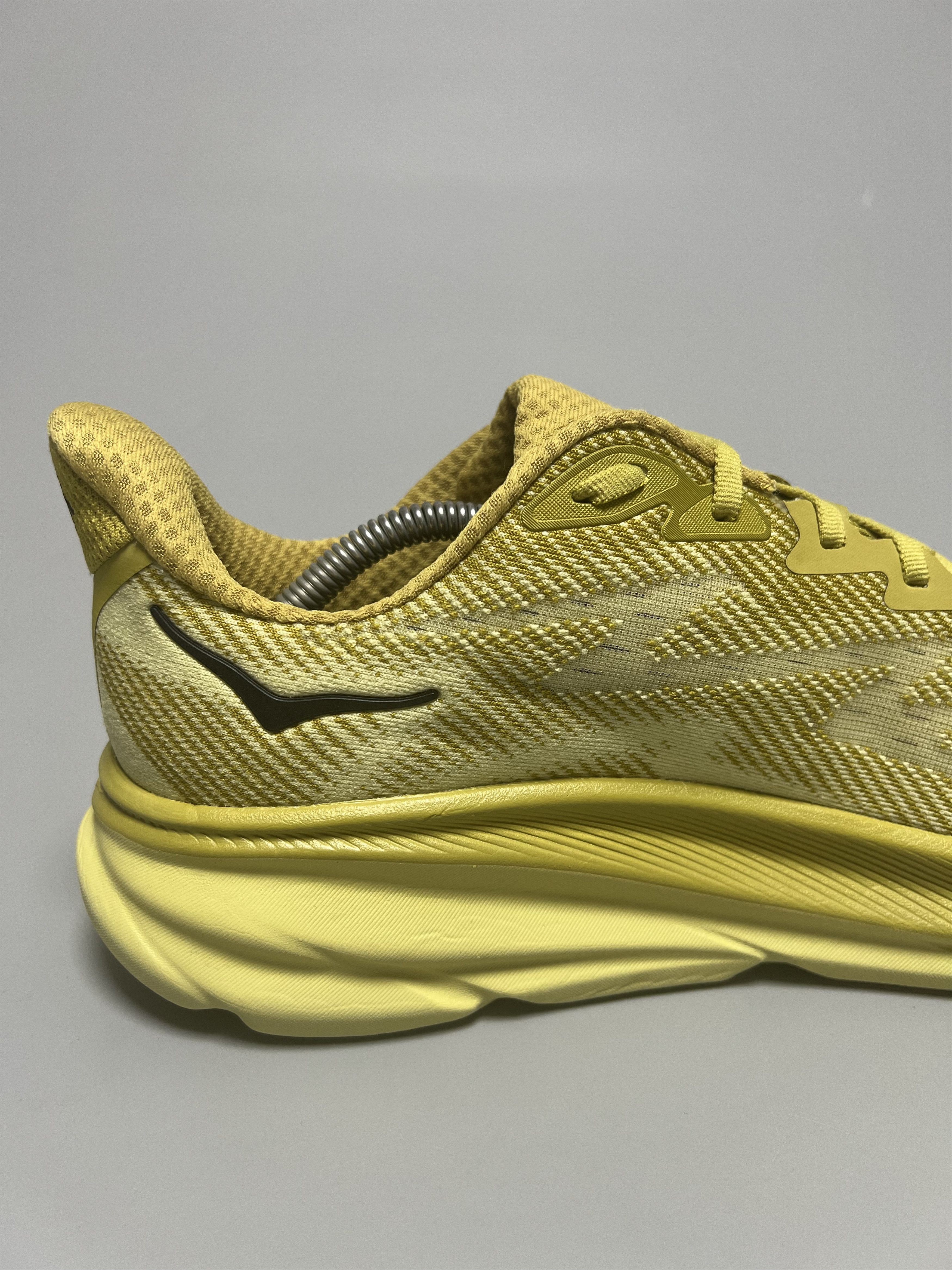 Hoka 9.5D Hoka One One Clifton 9 Running Shoes Walking Gym Size US 9.5 / EU 42-43 - 6 Thumbnail