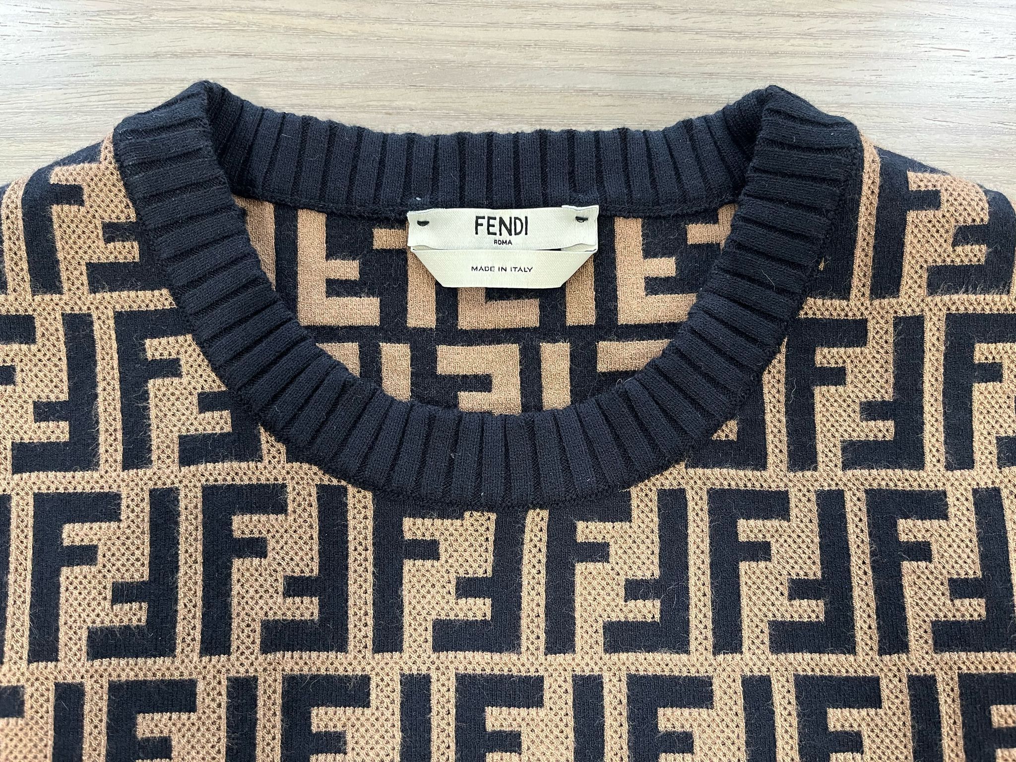 Fendi Fendi sweater Size S / US 4 / IT 40 - 4 Thumbnail