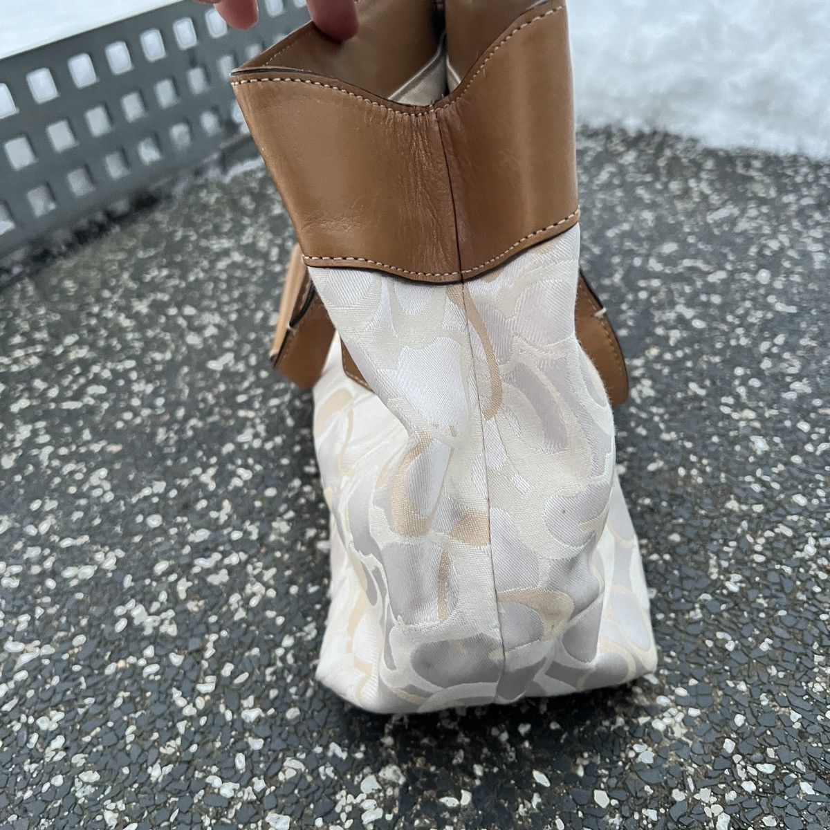 Coach Coach Signature Handbag Size ONE SIZE - 10 Thumbnail