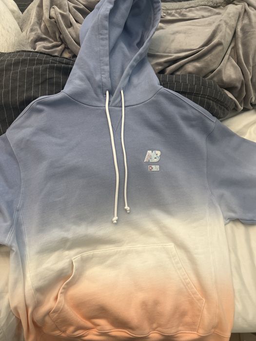 New balance 2025 ombre hoodie