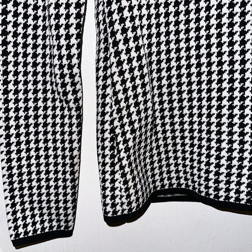 White House Black Market WHBM S Black & Ecru Thatch Sweater with Black Trim Size S / US 4 / IT 40 - 3 Thumbnail