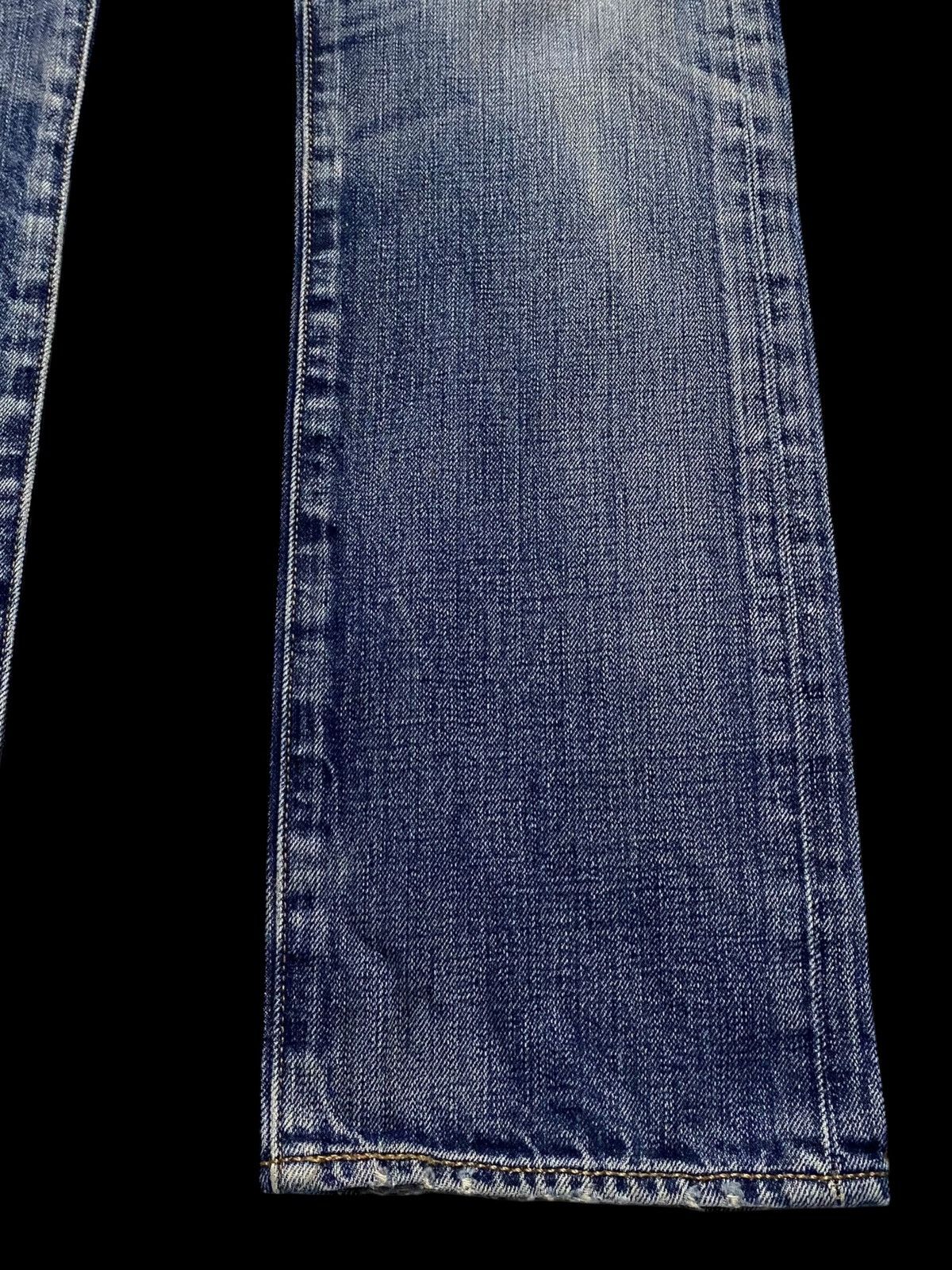 Levi's Levis 501 Blue Wash Distressed Slim Jeans Size US 31 - 8 Thumbnail