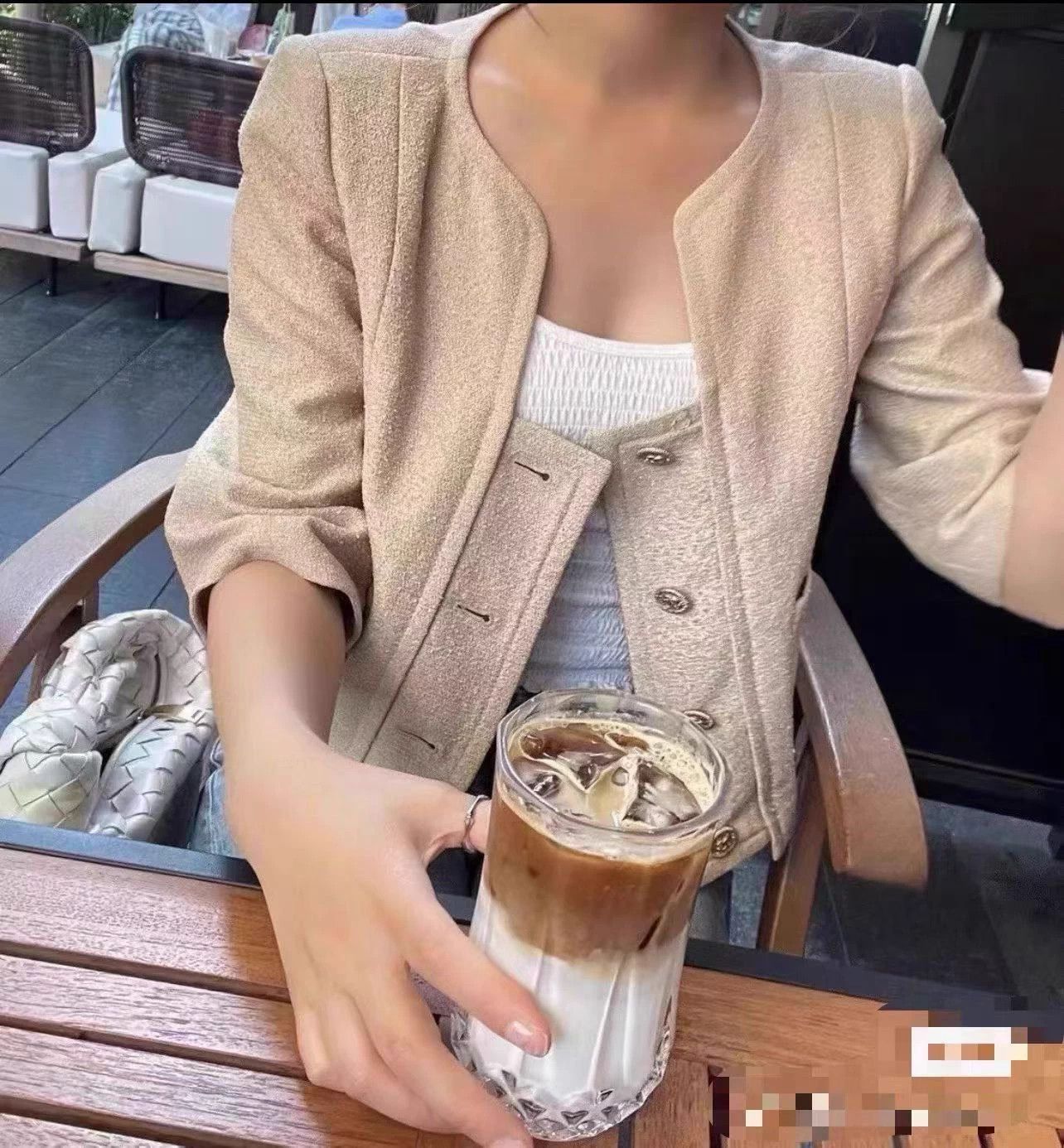 Chanel Chanel Gold Thread Shimmer Single-Breasted Jacket 42 Size M / US 6-8 / IT 42-44 - 6 Thumbnail