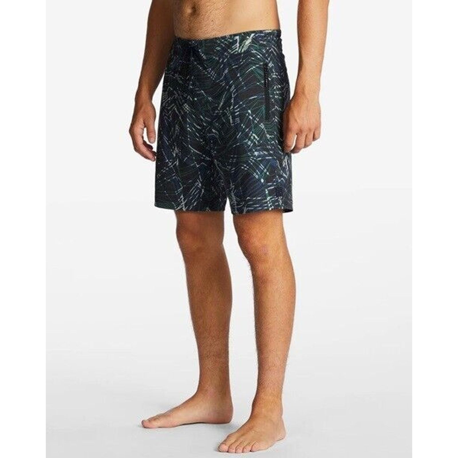 Billabong NWT Billabong Men's Surftrek Lo Tide 18" Boardshorts Size M Size US 33 - 1 Thumbnail