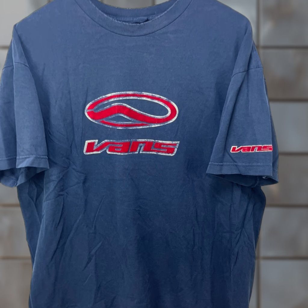 VINTAGE Vans Shirt Men T-Shirt L Blue 90s Thrash Skateboarding Sun Faded Thrash T Shirt Large Vel Details