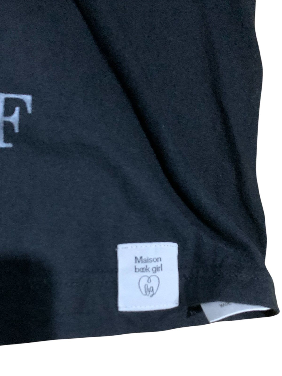 Japanese Brand Maison Book Girl t-shirt Size US M / EU 48-50 / 2 - 4 Thumbnail