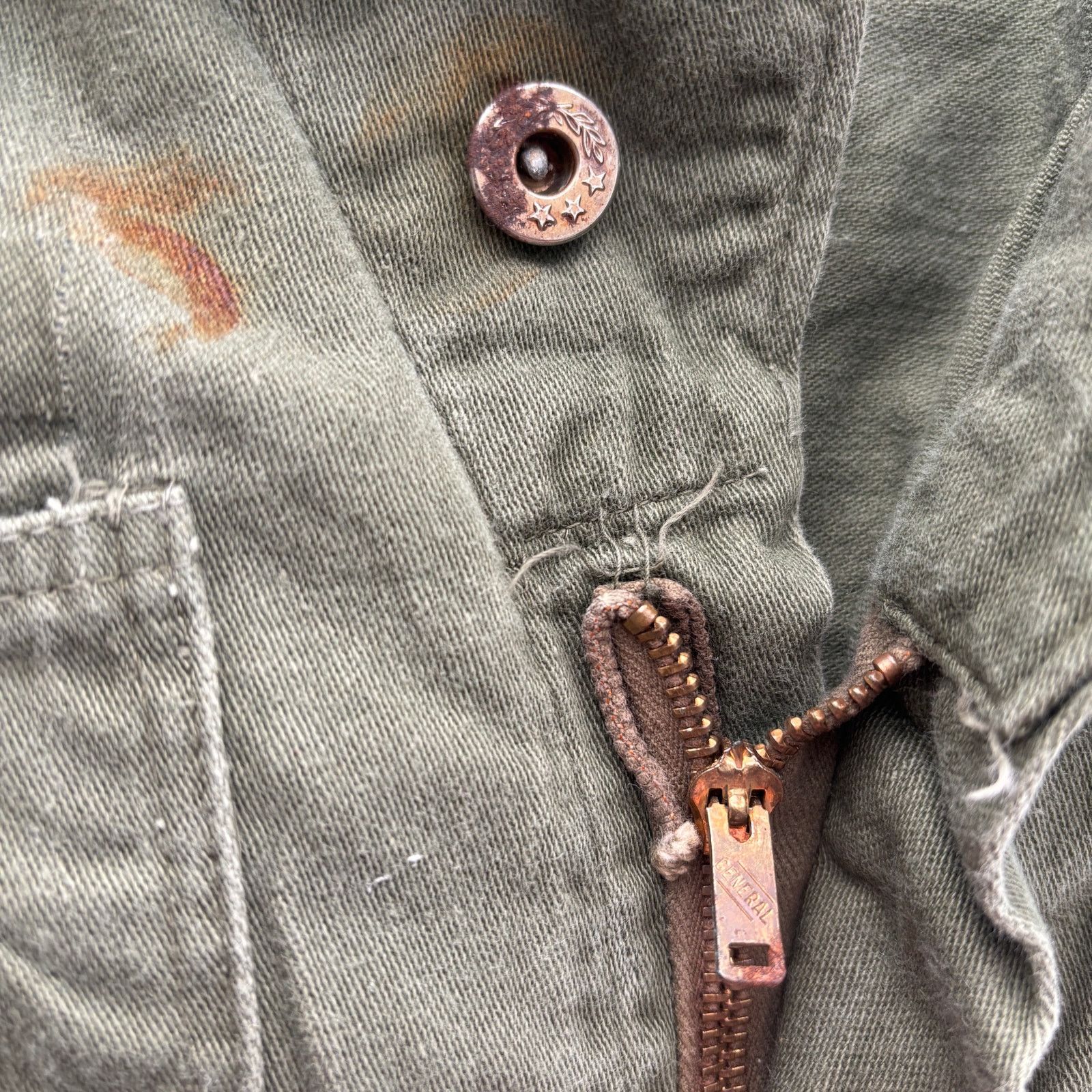 Vintage True vintage 1950s US Army green cotton coveralls Size US 42 / EU 58 - 2 Thumbnail