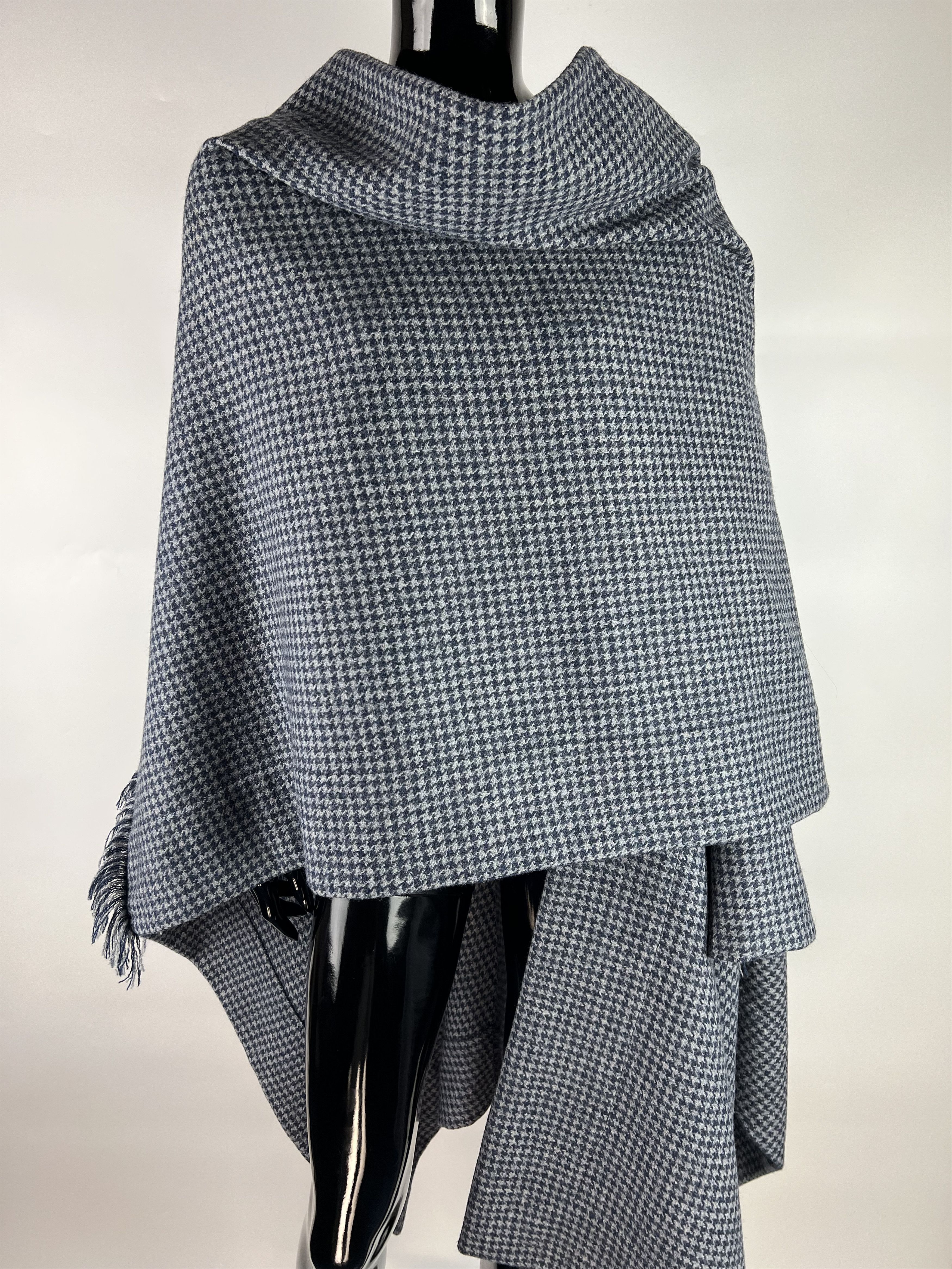 Other 1400€ JCH Juergen Christian Hoerl Heavy Wool Cape Poncho Size ONE SIZE - 8 Thumbnail
