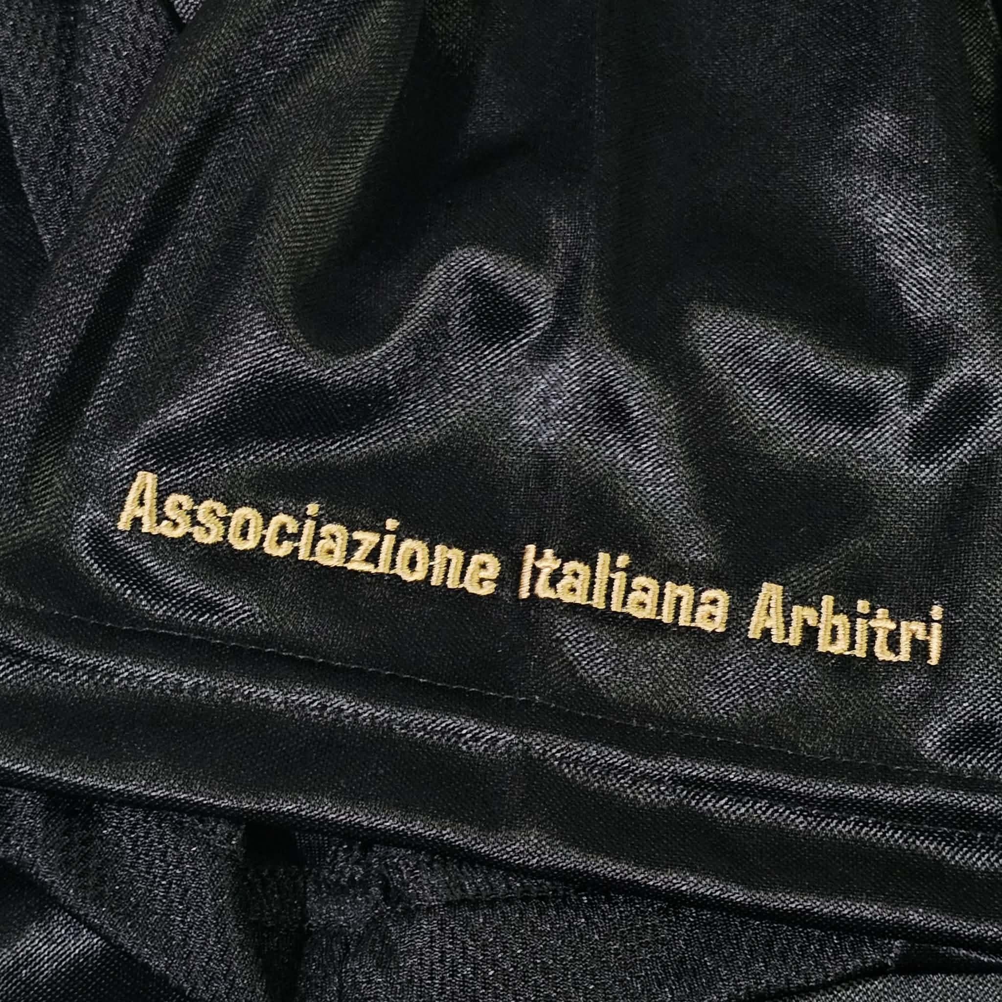Diadora Italy Vintage Referee Issued Diadora Soccer Jersey Size US L / EU 52-54 / 3 - 9 Thumbnail