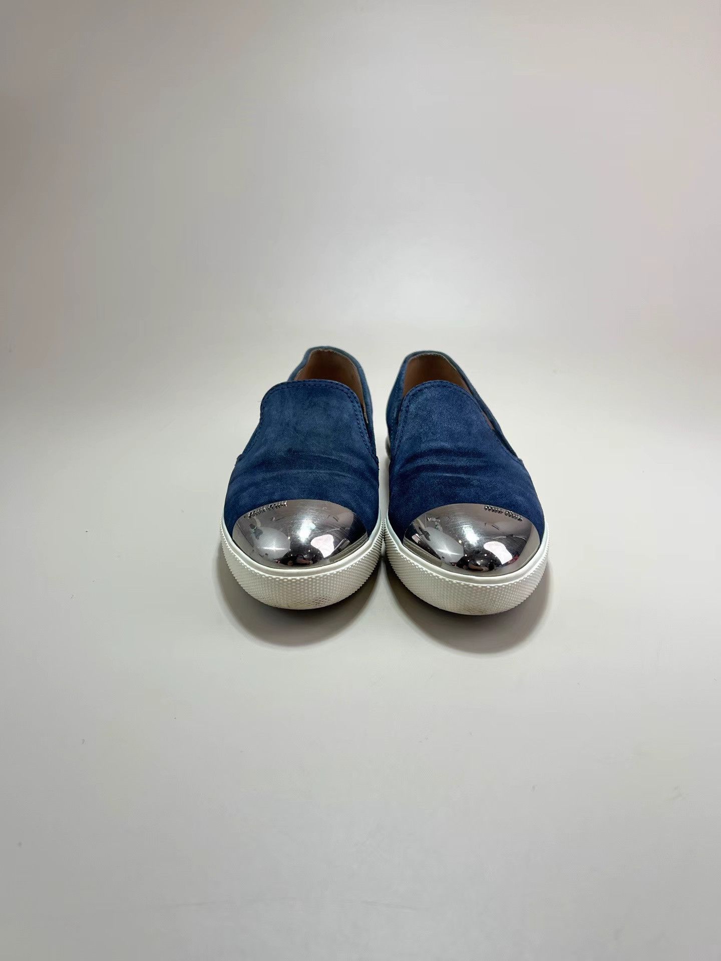Miu Miu MIUMIU Suede Slip-On Low-Top Sneakers Size US 6 / IT 36 - 2 Thumbnail