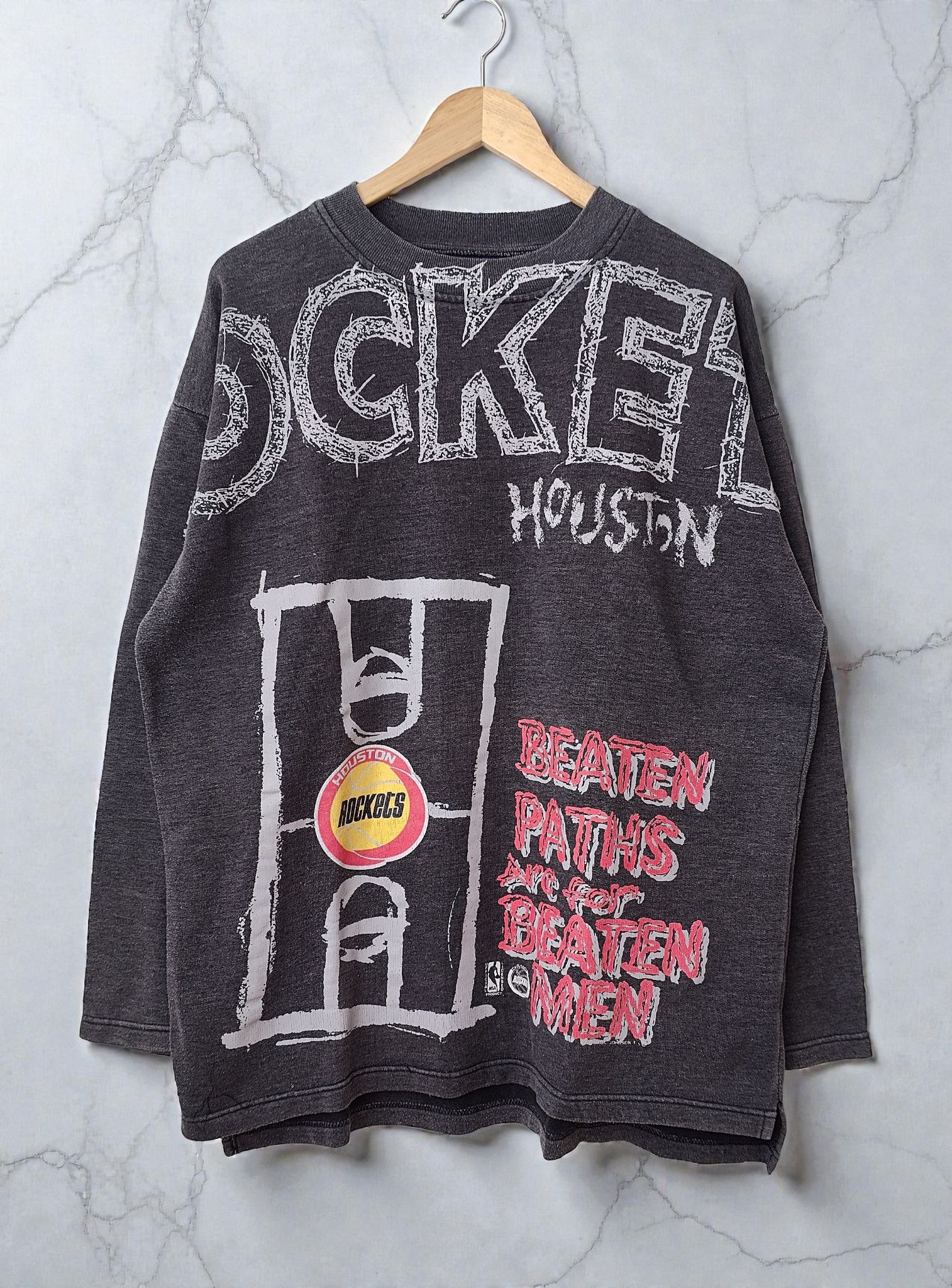 NBA Rare 90s Houston Rockets by Magic Johnson AOP Sweatshirt Size US XL / EU 56 / 4 - 1 Thumbnail