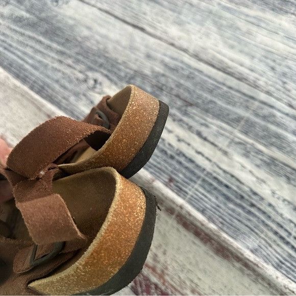 Lands' End Lands’ End Suede Leather Ankle Strap Sandals Size US 8 / EU 41 - 7 Thumbnail