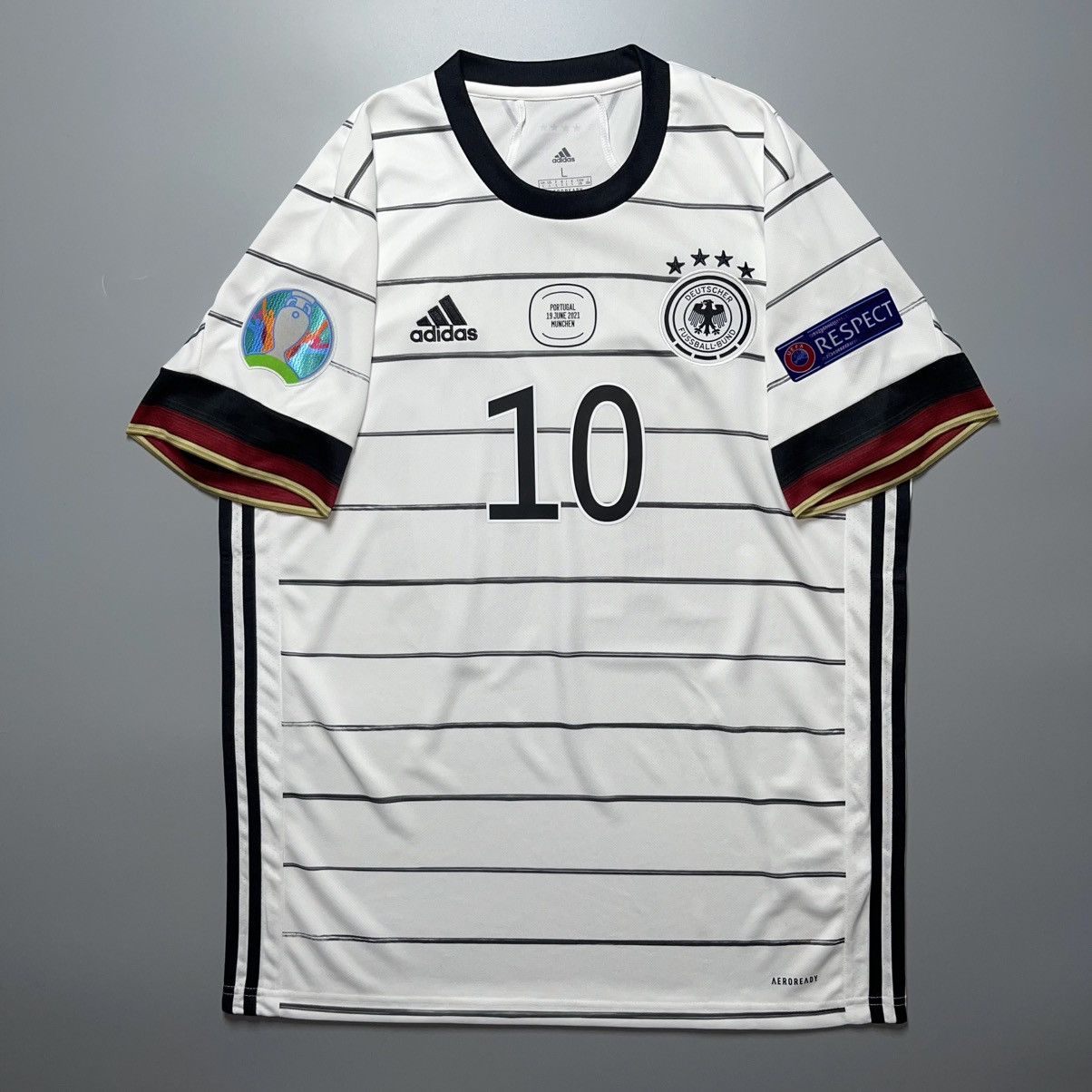 Adidas GERMANY ADIDAS 2020 EURO FOOTBALL HOME JERSEY #10 GNABRY Size US L / EU 52-54 / 3 - 2 Thumbnail