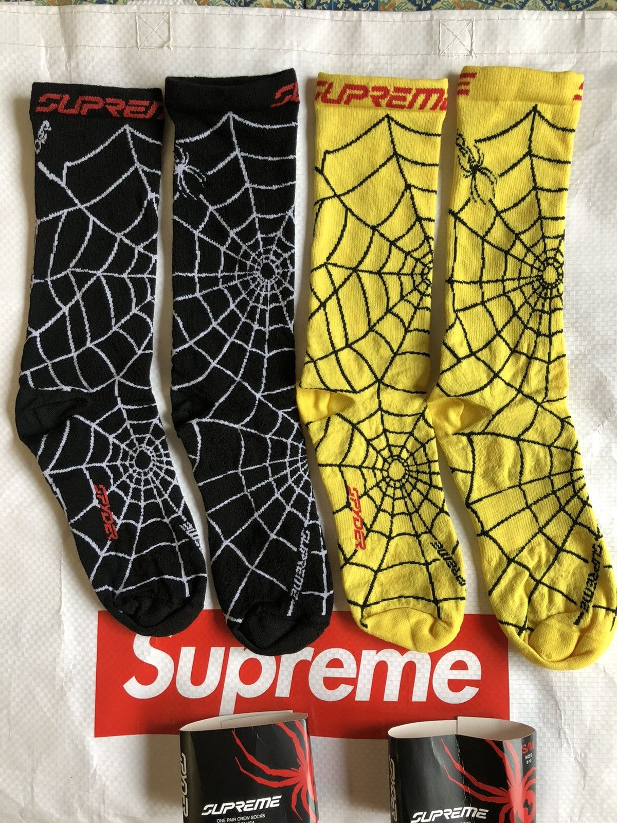 【本物保証 /関税・送料無料】Supreme x Spyder Crew Socks Supreme Spyder Crew Socks (1 Pack) White - US