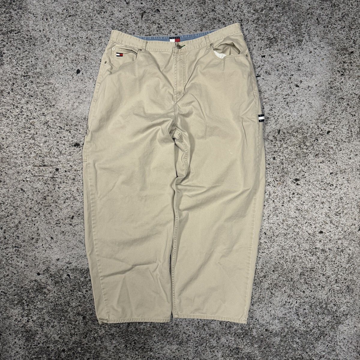 Vintage Vintage Tommy Hilfiger Tan Khaki Carpenter Pants ERD Grunge Size US 40 / EU 56 - 1 Thumbnail