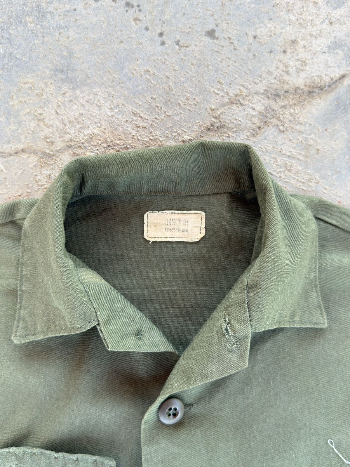 Vintage Vintage 1970s OG107 Sleeveless Army Shirt Size US M / EU 48-50 / 2 - 2 Thumbnail