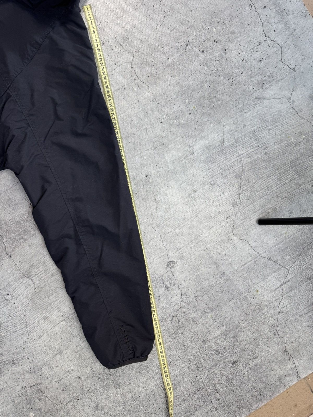 Oakley Vintage Oakley Jacket Streetwear Y2k Style Hype Surf Style Size US M / EU 48-50 / 2 - 10 Thumbnail