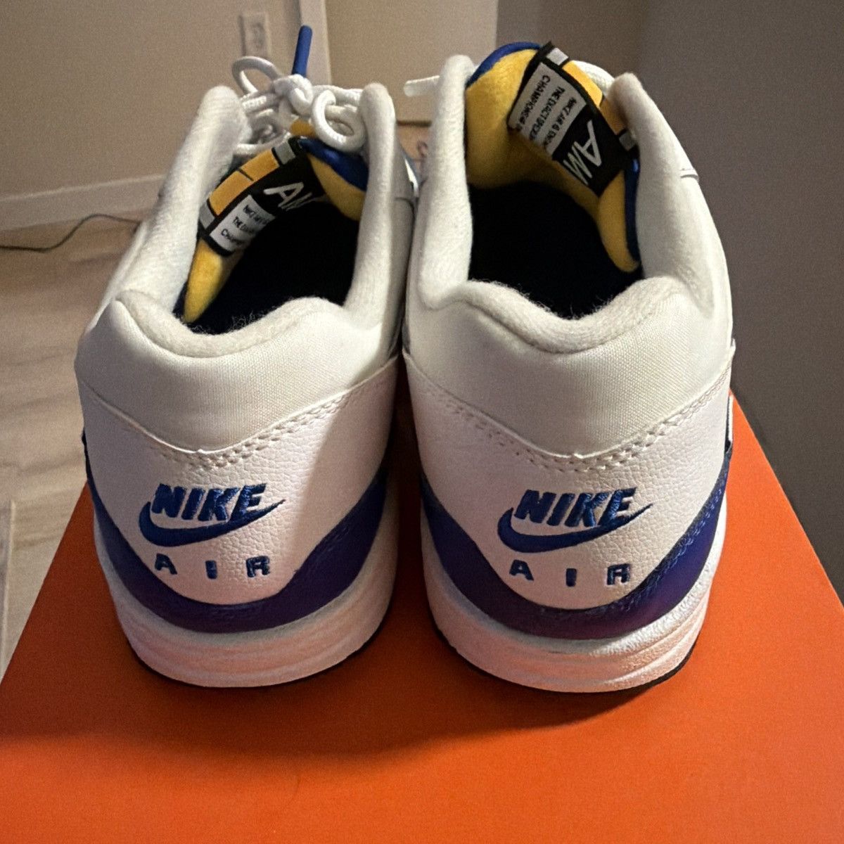 Nike Nike Air Max 1 SE Windbreaker 2019 - 10.5 Size US 10.5 / EU 43-44 - 6 Thumbnail