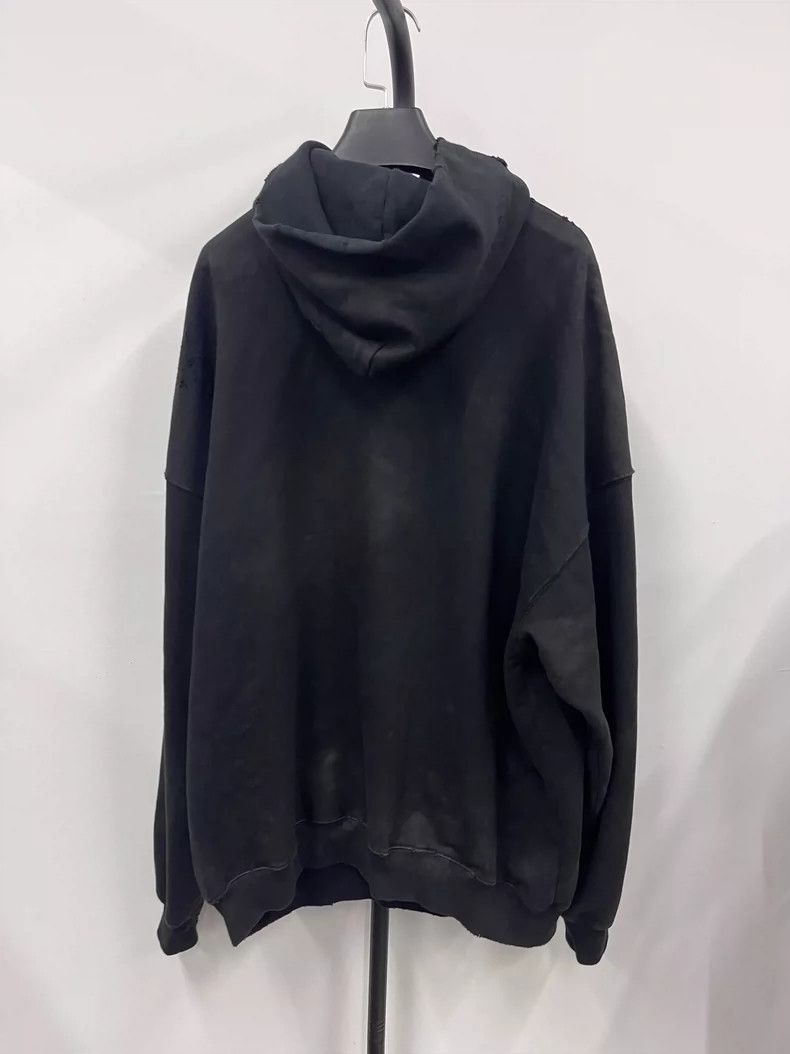 Balenciaga Balenciaga size 2 Monogrammed pullover hooded sweatshirt wi Size US S / EU 44-46 / 1 - 2 Thumbnail