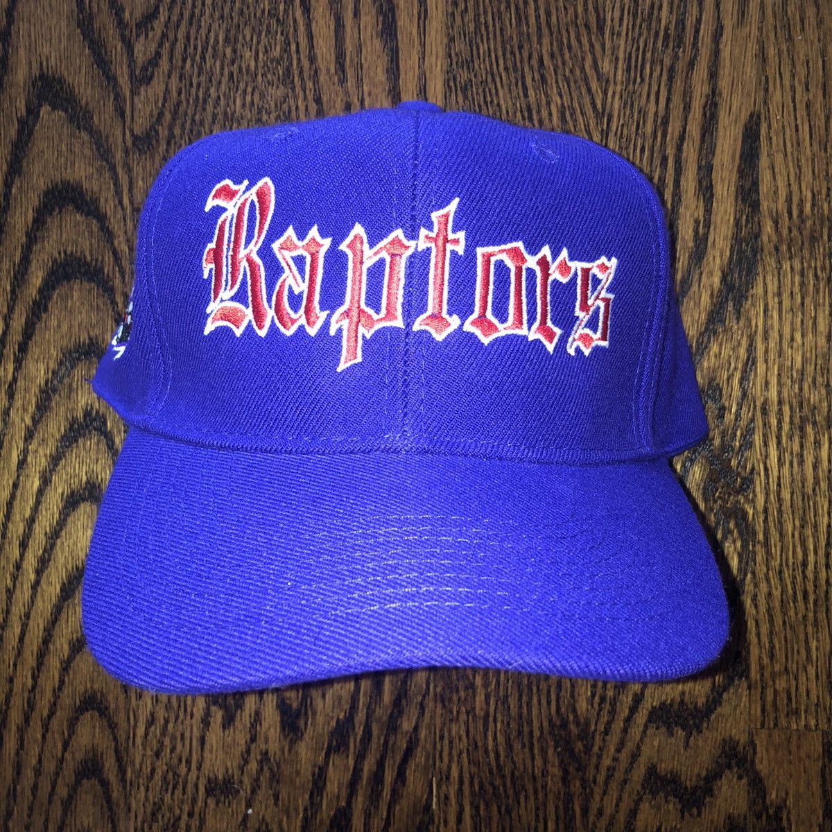 Otto Vintage Toronto Raptors Old English Snapback Hat Size ONE SIZE - 1 Thumbnail