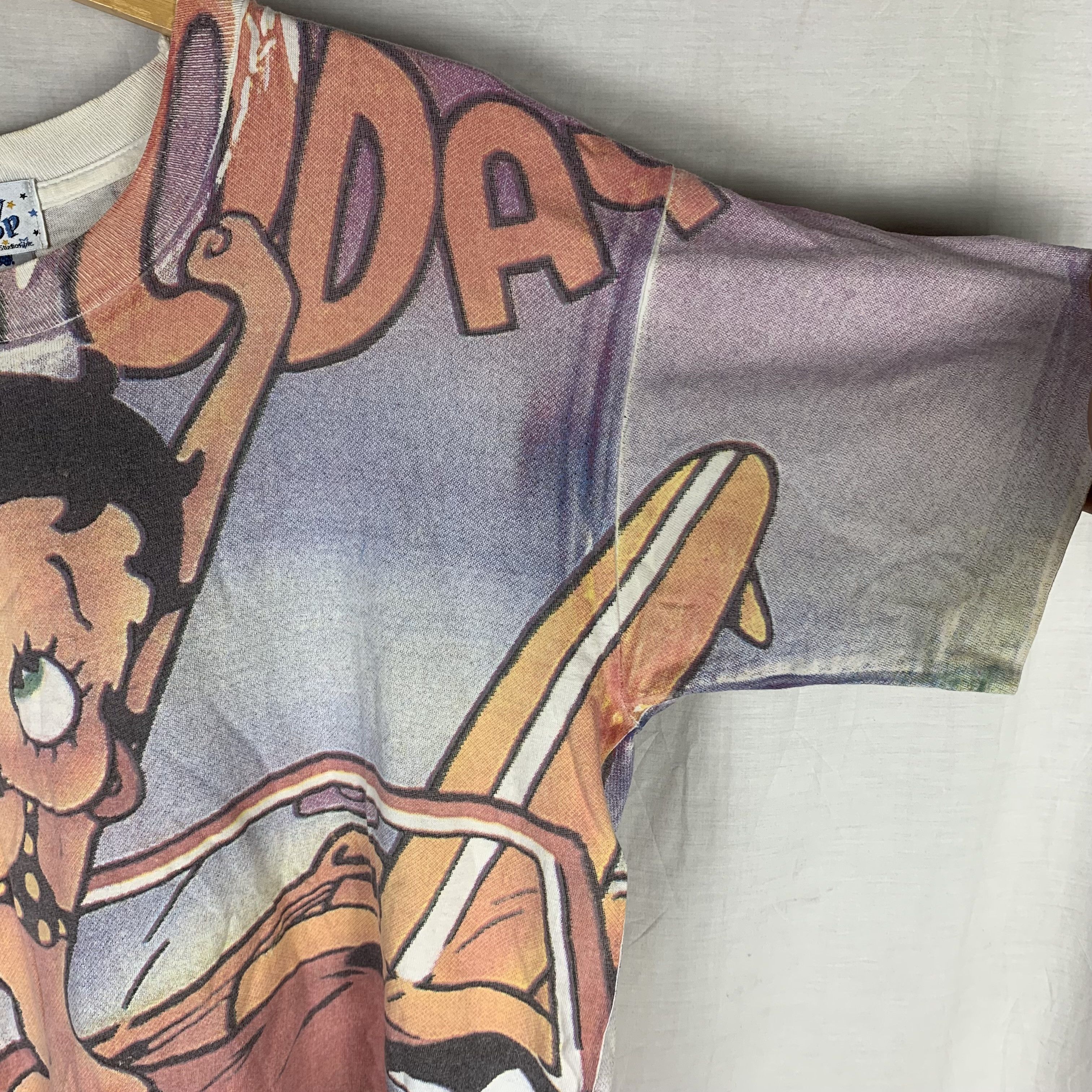 Vintage Vintage Betty Boop Over Print AOP Tshirt Size US M / EU 48-50 / 2 - 3 Thumbnail
