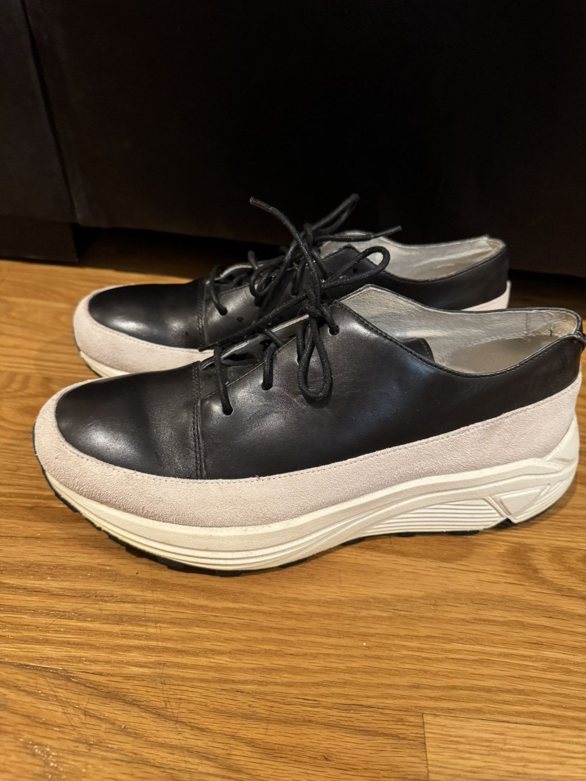 Song For The Mute Song for the mute asymmetric sneaker derby Size US 11 / EU 44 - 4 Thumbnail