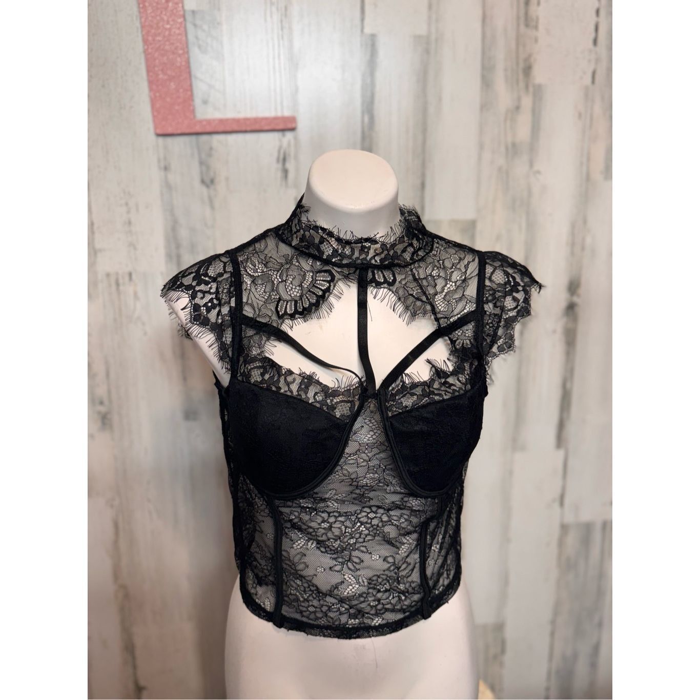 Other Dazy Black Lace Sheer Crop Top High Neck Size L Size L / US 10 / IT 46 - 3 Thumbnail