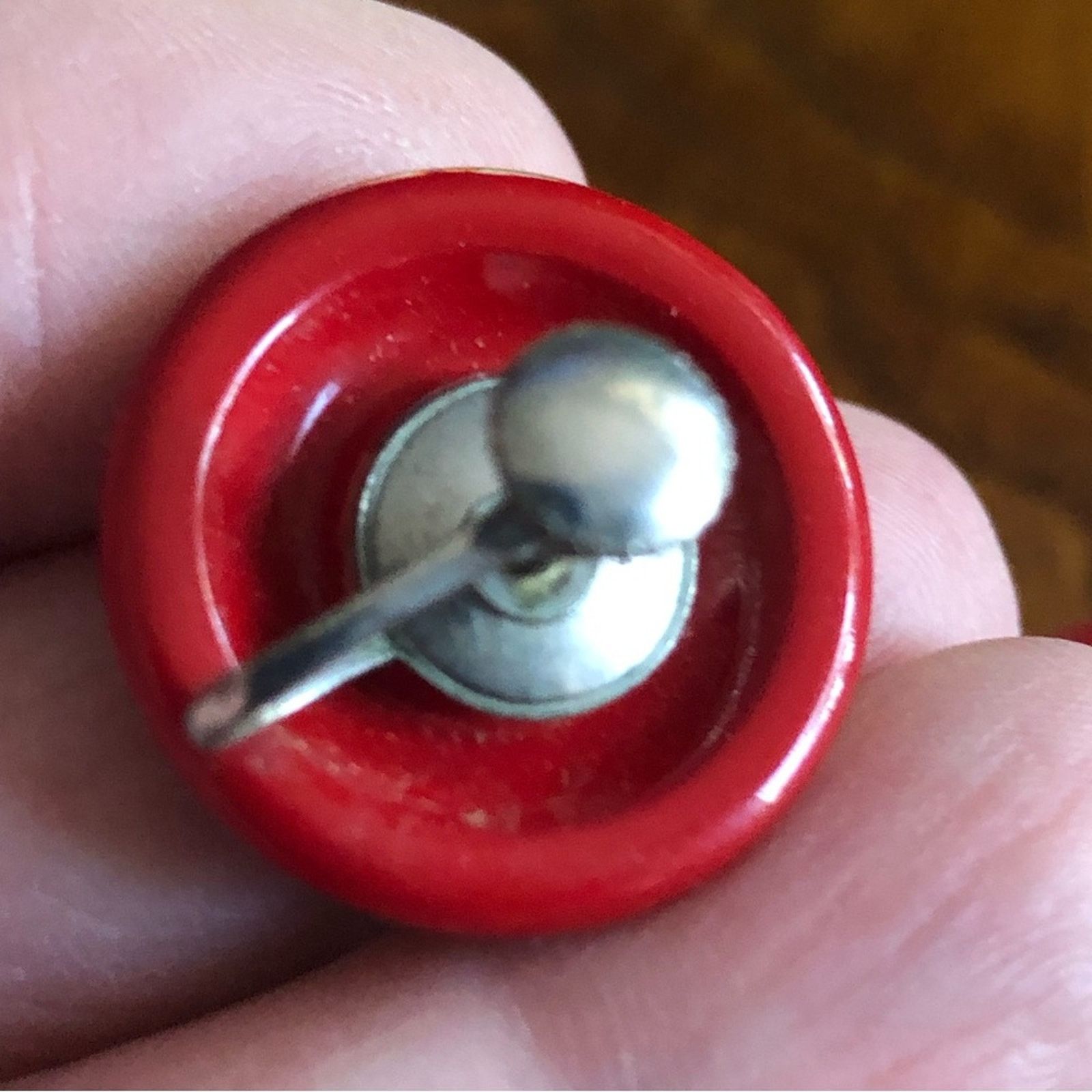 Vintage Antique 40’s red button screw back clip earrings Size ONE SIZE - 5 Thumbnail