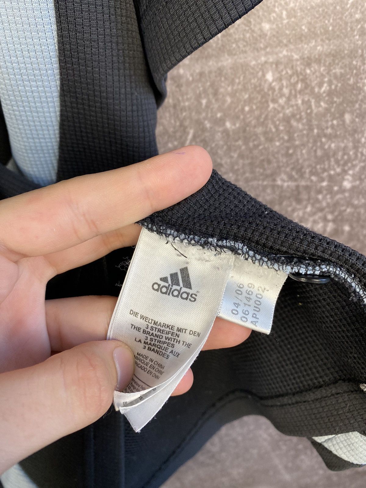 Adidas VERY RARE ADIDAS NEW CASTLE ENGLAND SOCCER JERSEY 00s Size US L / EU 52-54 / 3 - 8 Thumbnail