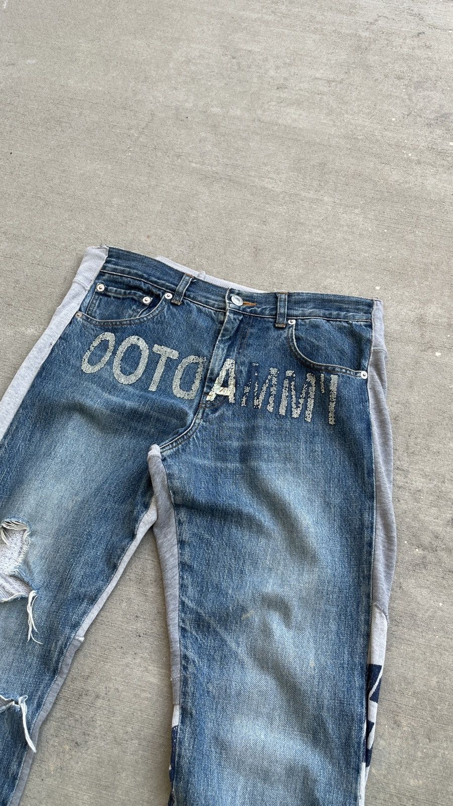 Undercover Undercover AW02 'IMMADTOO' Hybrids Size US 30 / EU 46 - 2 Thumbnail