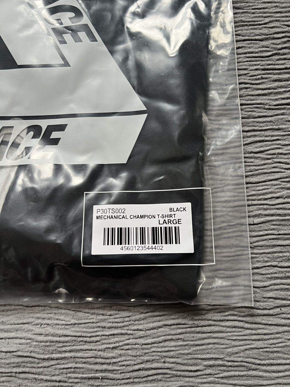 Palace Palace Mechanical Champion T shirt Black Size Large Size US L / EU 52-54 / 3 - 3 Thumbnail