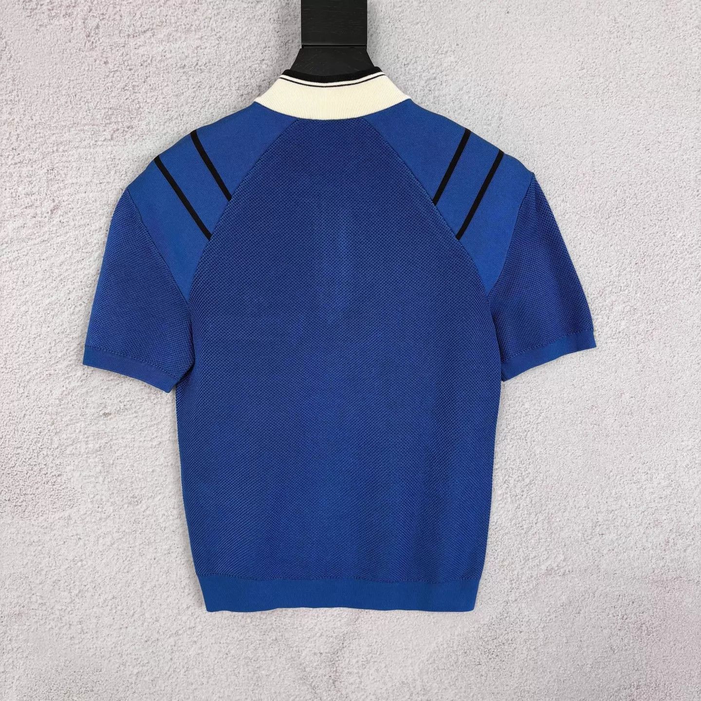 Louis Vuitton LV Metal Logo Shoulder Pad Half-Zip Short Sleeve S Size S / US 4 / IT 40 - 2 Thumbnail