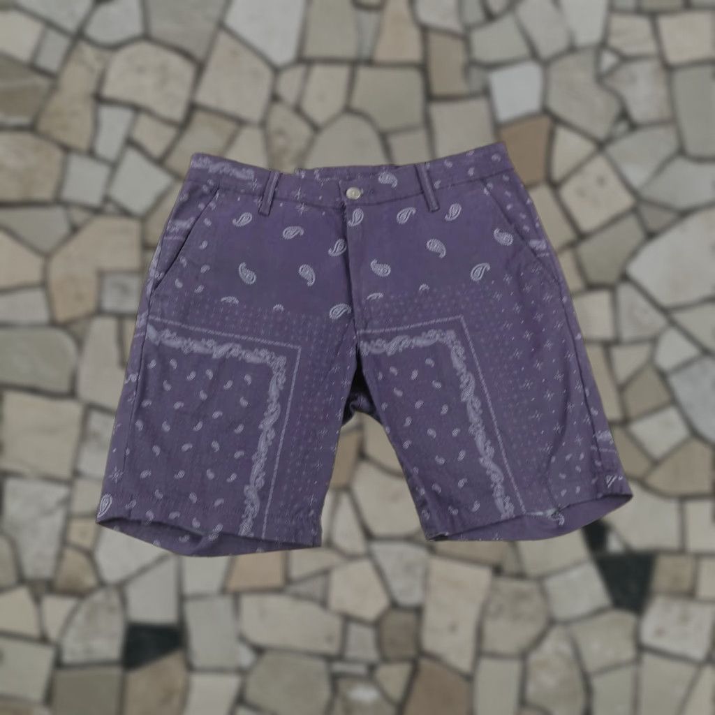 Vintage VINTAGE AG Adriano Goldschmied Men’s Slim Fit Chino Shorts 31 Navy Blue Paisley Bandana Classic 5-Pocket Size US 31 - 1 Thumbnail