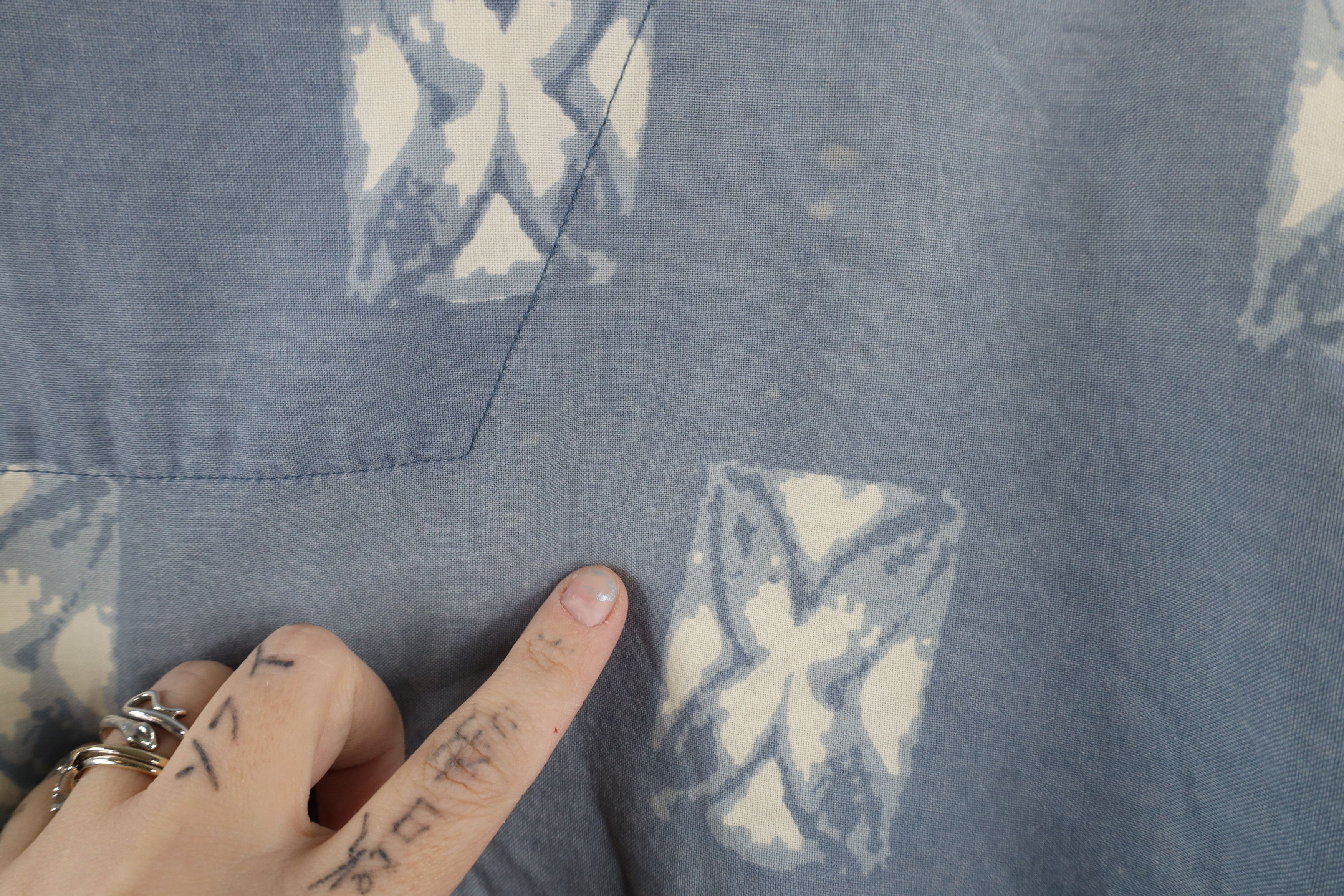 Vintage Vintage 90s Streetwear Mask Geometric Hawaiian Button Shirt Size US XL / EU 56 / 4 - 9 Thumbnail