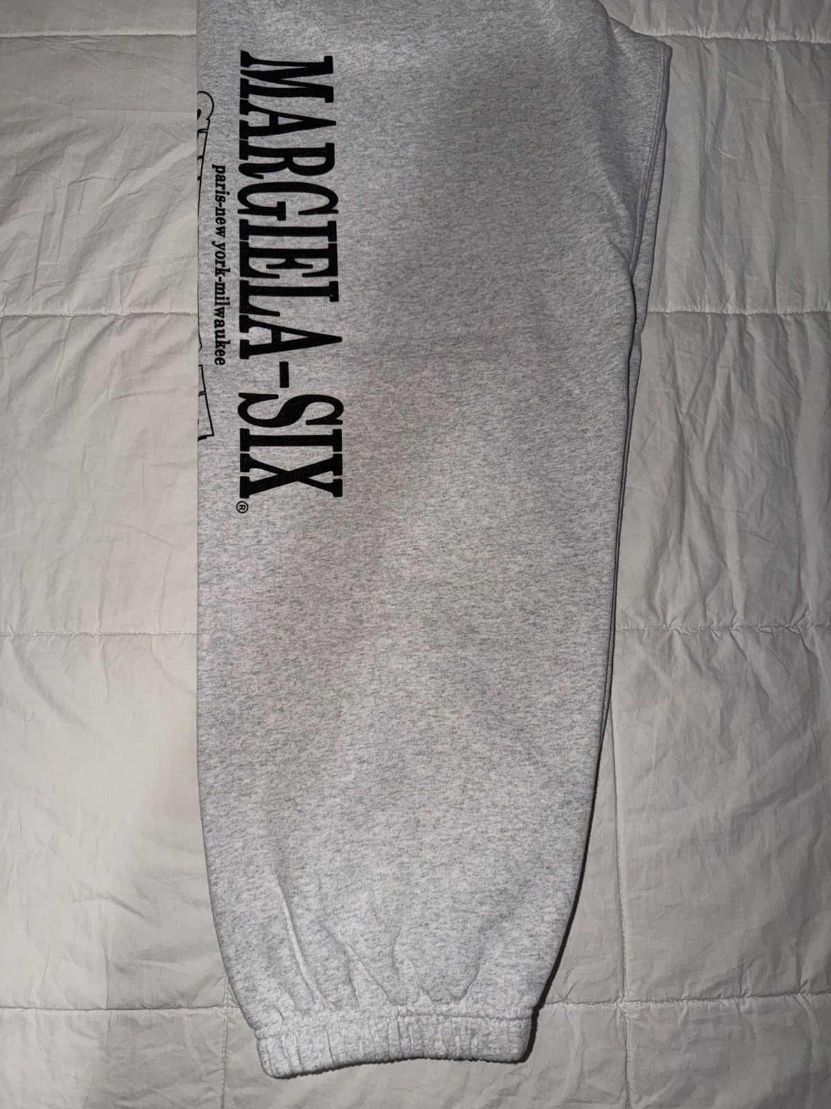 Maison Margiela × Supreme Supreme/MM6 Maison Margiela Eagle Sweatpant (size small) Size US 31 - 9 Thumbnail