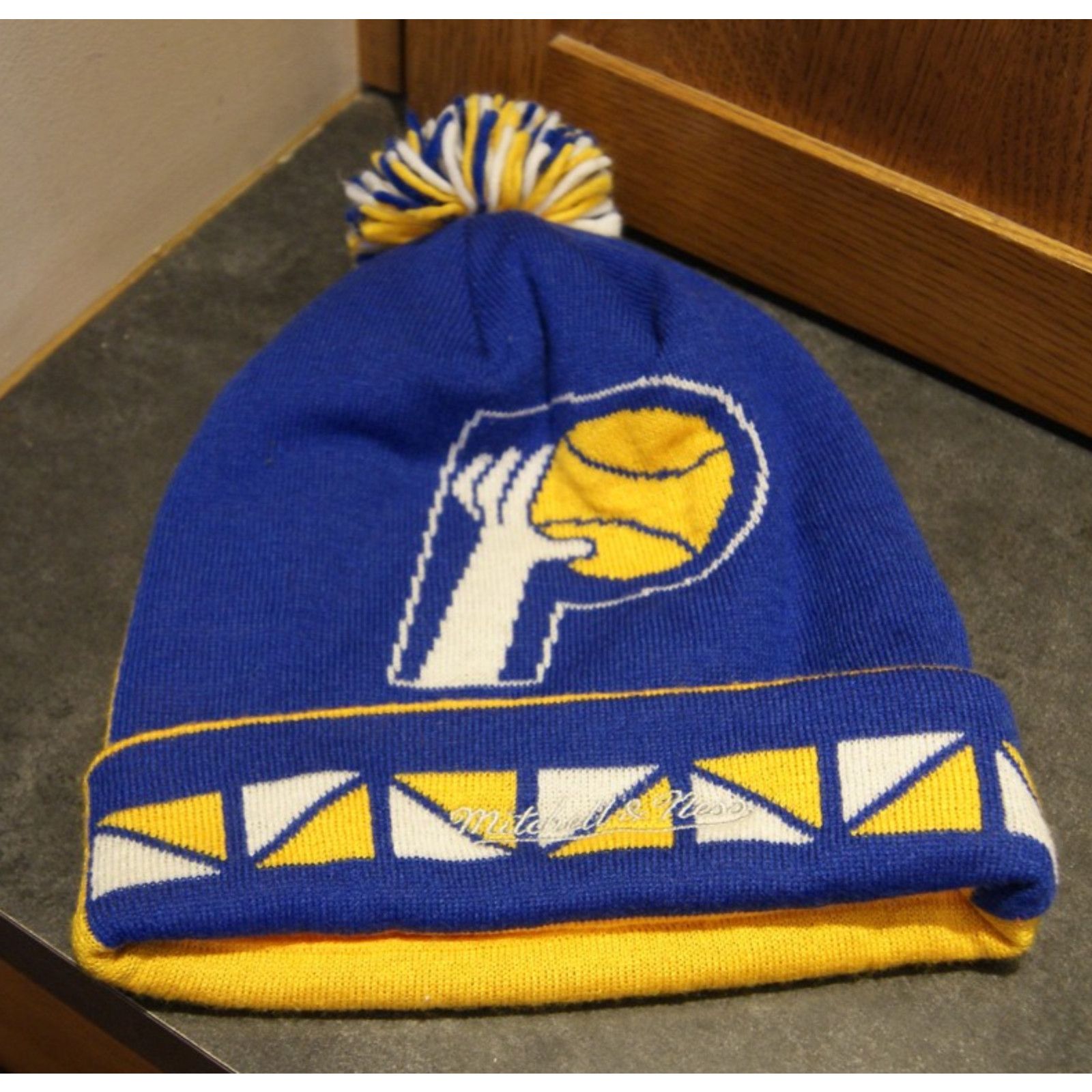 Mitchell & Ness Indiana Pacers Hat Beanie NBA Basketball Cuff Pom 2 Sided Size ONE SIZE - 1 Thumbnail