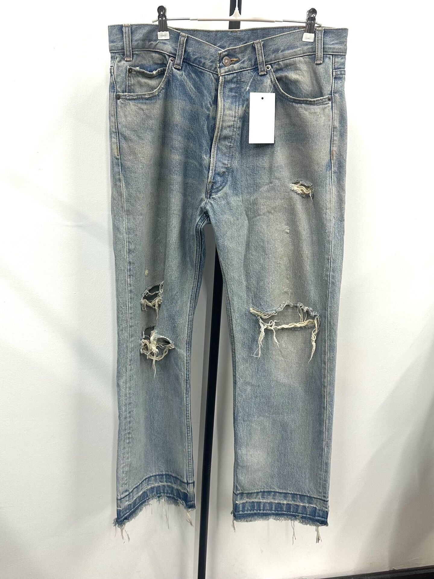 Celine celine ss23 distressed straight leg jeans Size US 32 / EU 48 - 1 Thumbnail