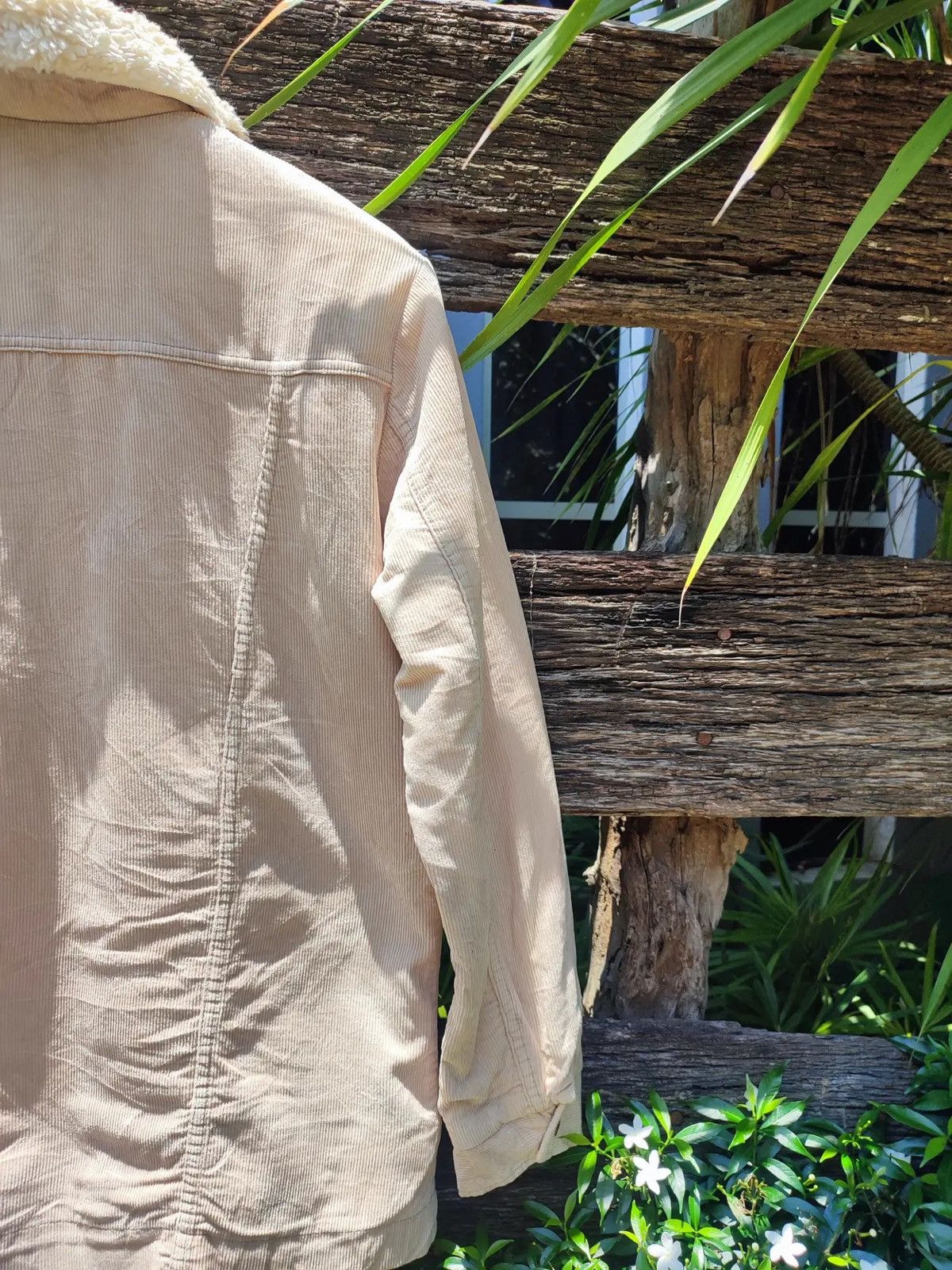 Wrangler Vintage Wrangler Wrange Coat Sherpa-Lined Corduroy Jacket Size US M / EU 48-50 / 2 - 12 Thumbnail