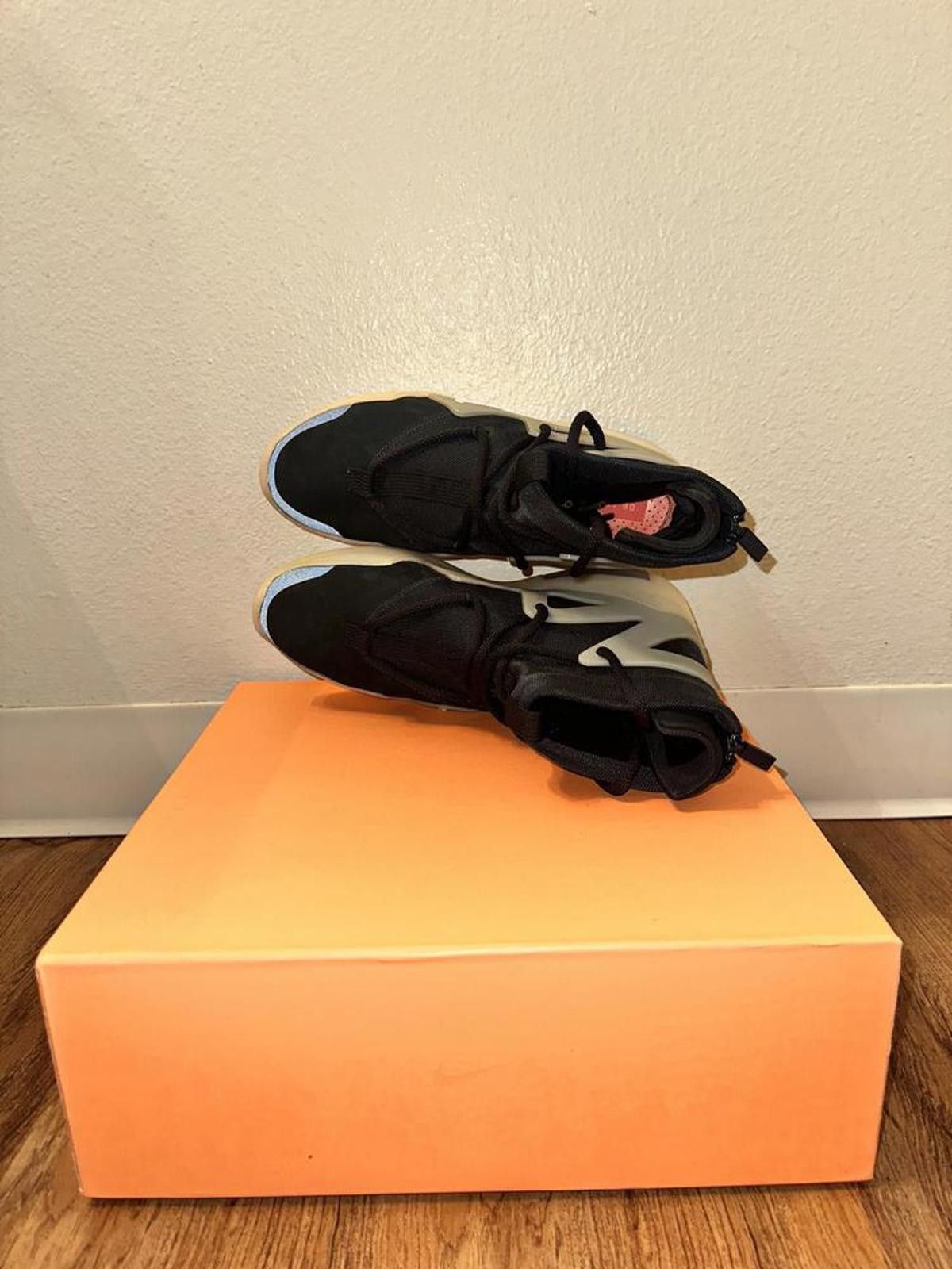 Nike Air Fear of God 1 String Off-Noir Friends & Family Size US 14 / EU 47 - 6 Thumbnail